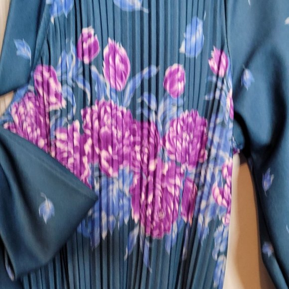 Vintage Secretary Dress Queens Row Polyester Size 8MP Pleated Bow Tie Neck - Picture 3 of 10